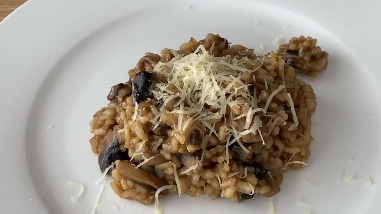 Creamy risotto with mushroom
