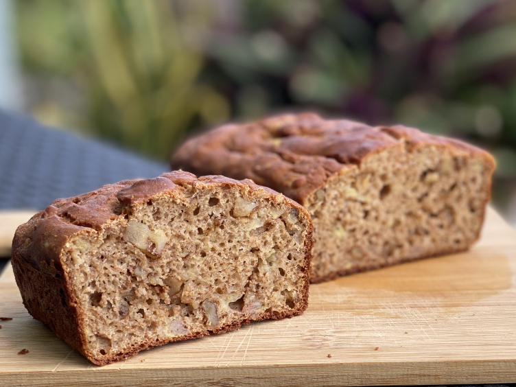 Healthy Banana Bread – Low Calorie Option