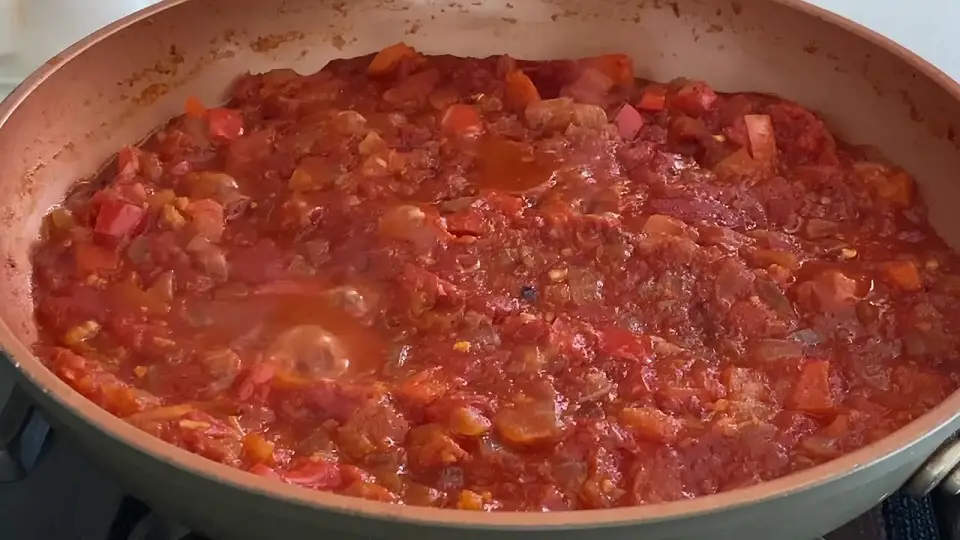 shakshuka tomato sauce
