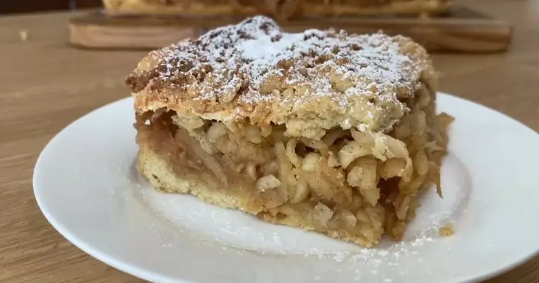 Polish Apple Cake – Jablecznik