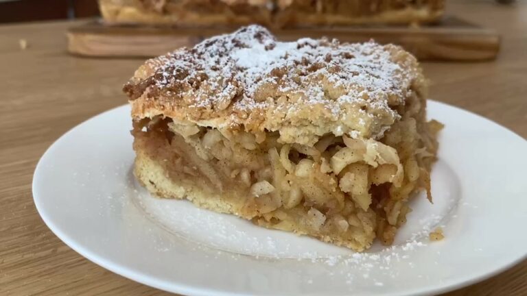 Polish Apple Cake