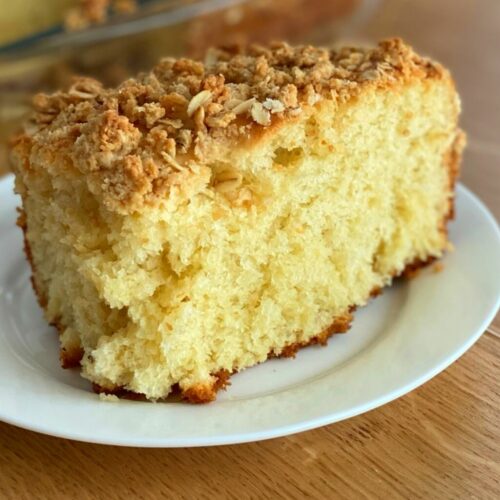 polish yeast cake crumble topping