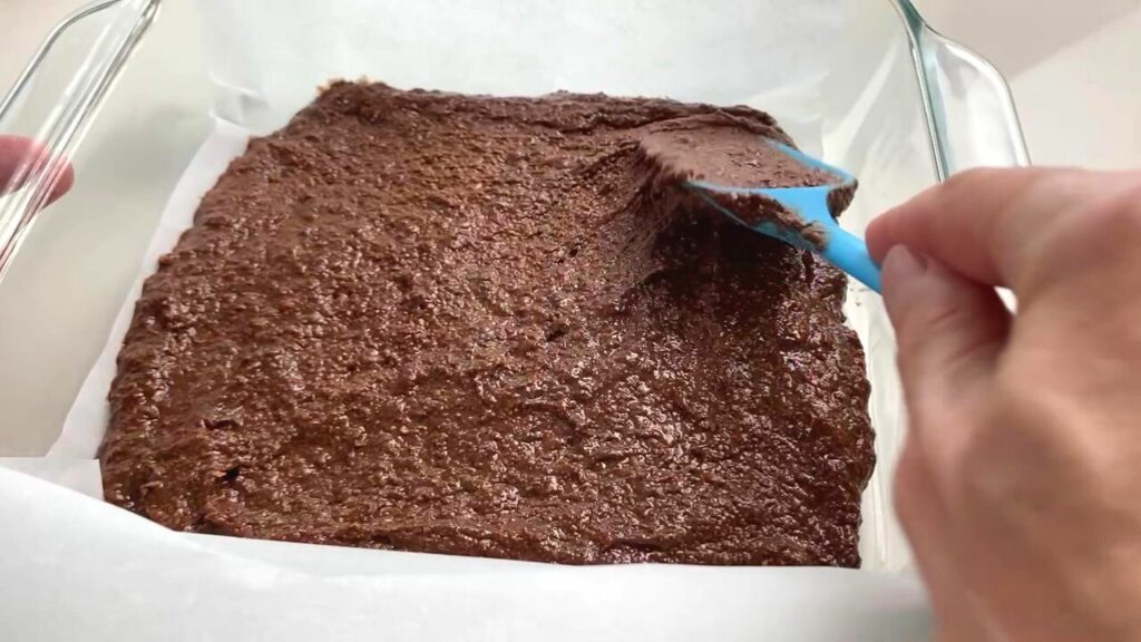 spread brownie batter