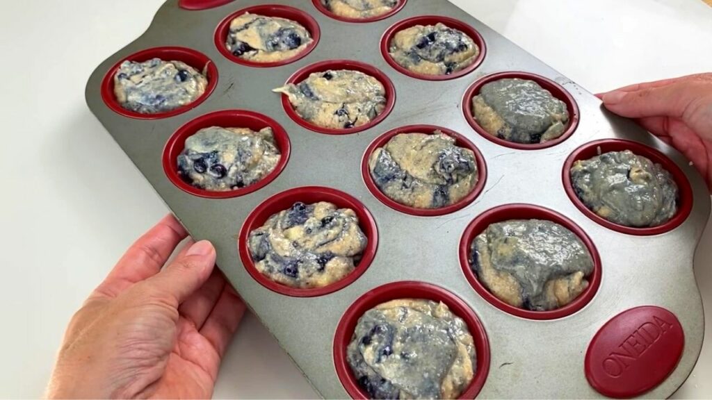 silicon baking pan for muffins