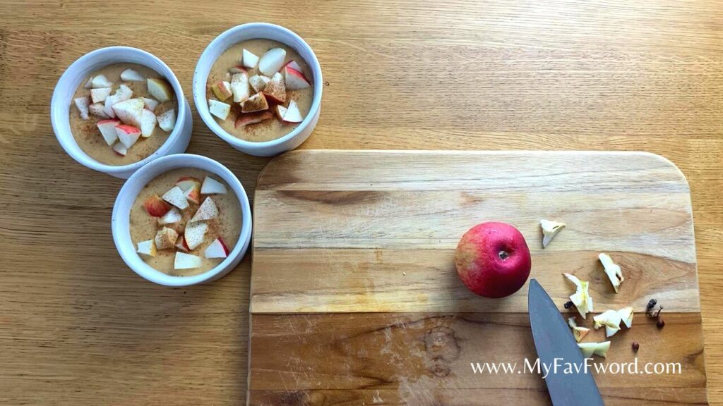 sprinkle cinnamon over healthy mug cake